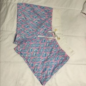 Lilly Pulitzer linen shorts GUC size large